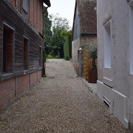 Appart Hotel 14 St Anne Aubigny-sur-Nère Exterior foto